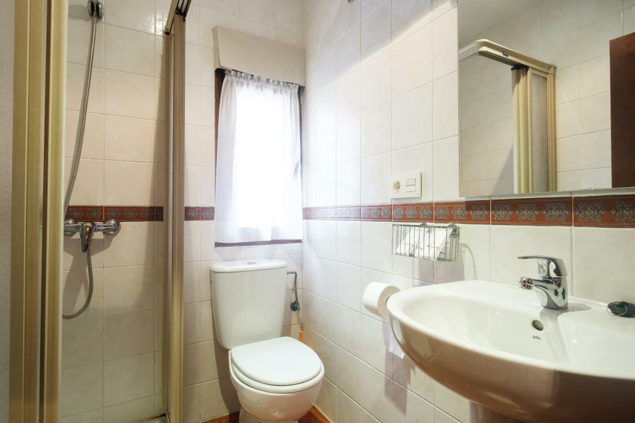 Apartamentos De Herminia Manzaneda  Esterno foto
