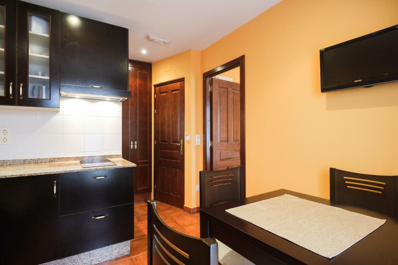 Apartamentos De Herminia Manzaneda  Esterno foto