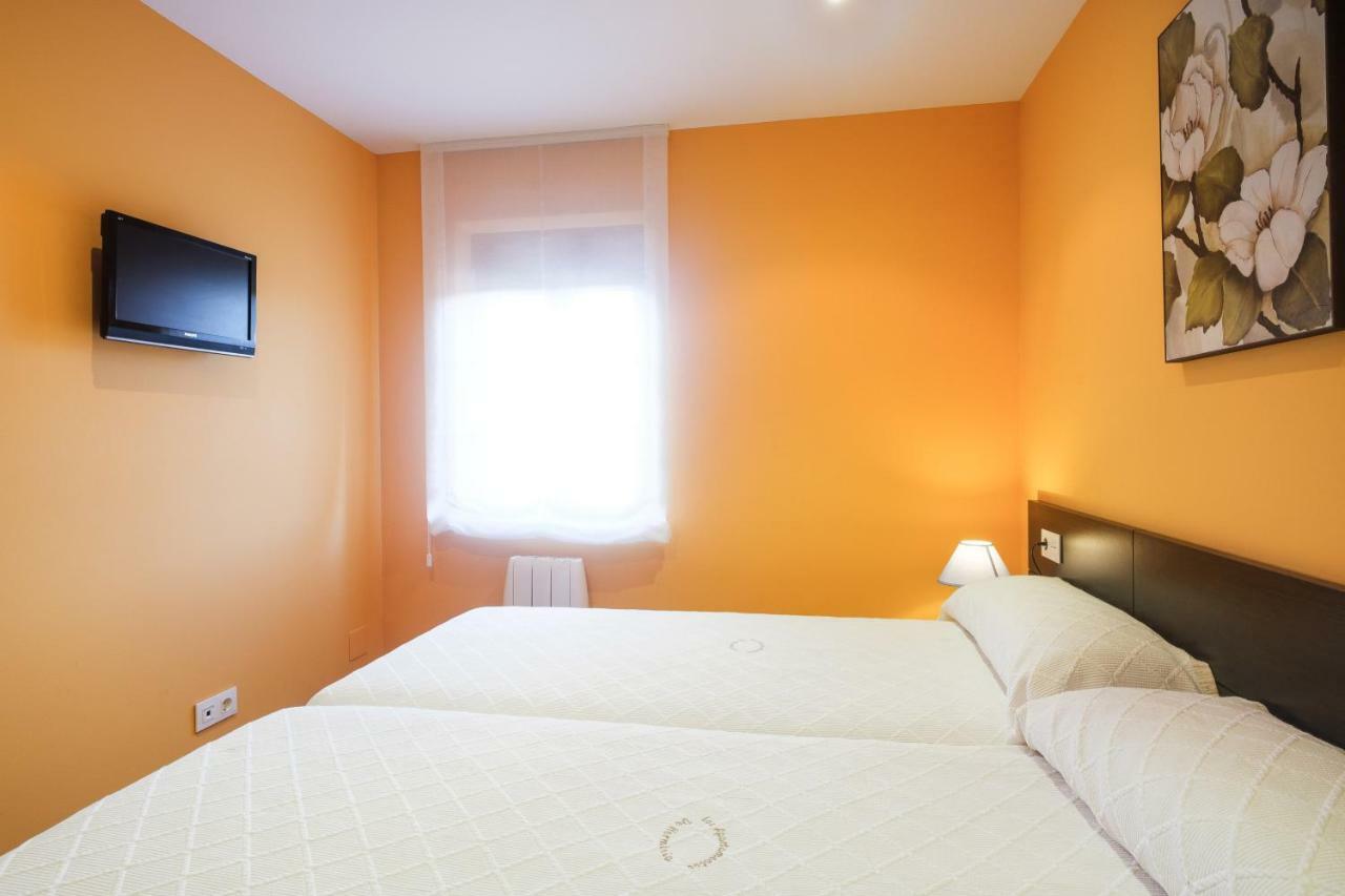 Apartamentos De Herminia Manzaneda  Esterno foto