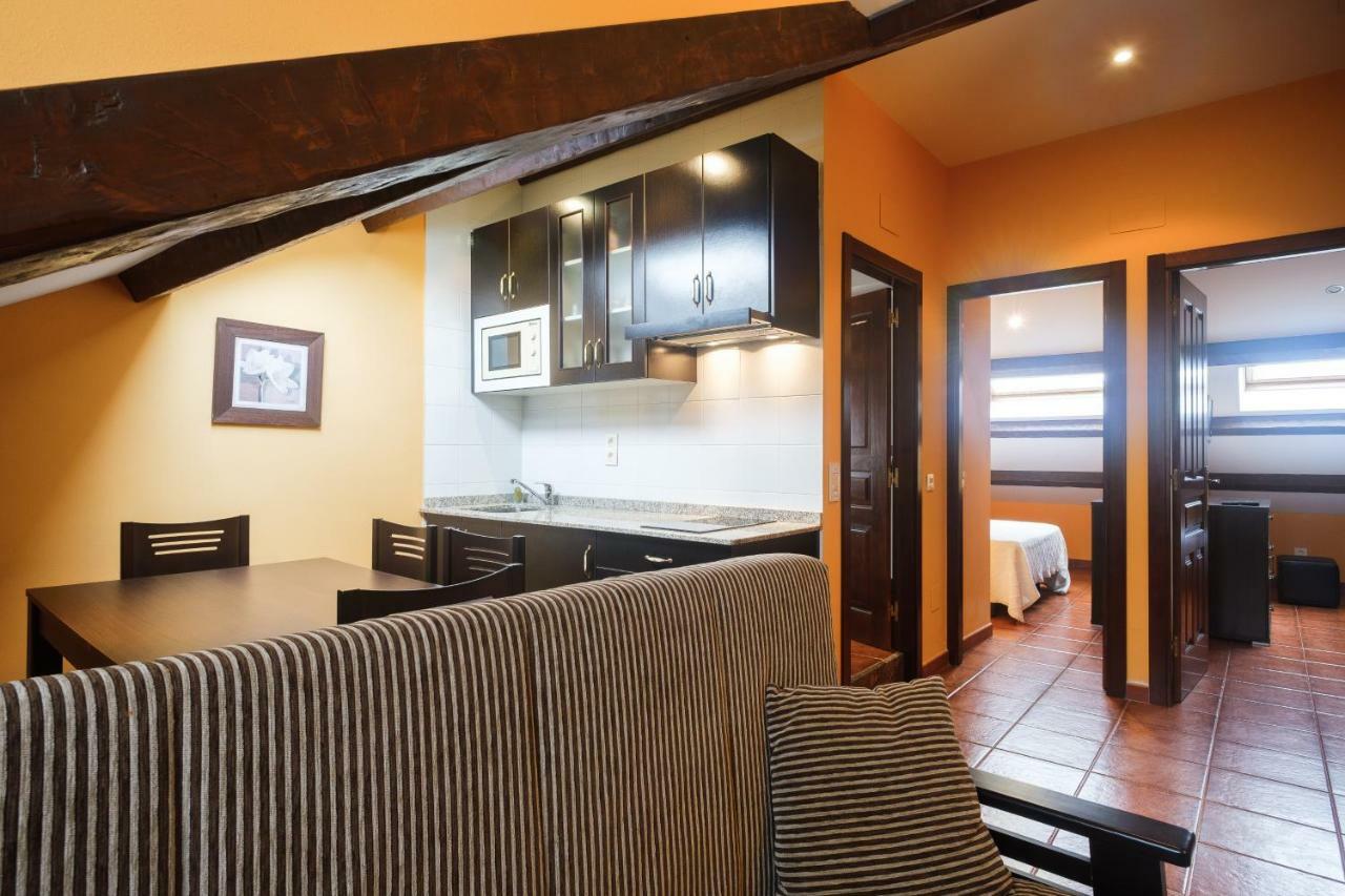 Apartamentos De Herminia Manzaneda  Esterno foto